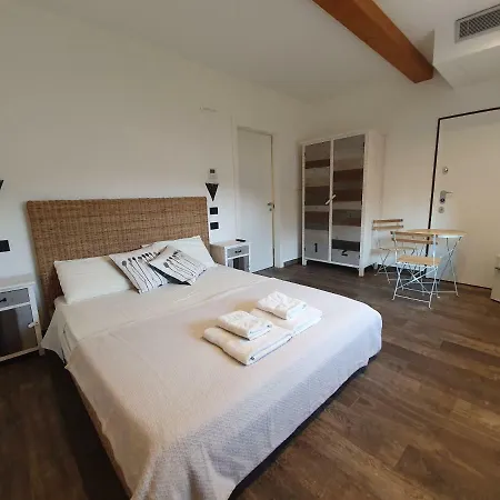 Villa Agriturismo Podere Nigriano Saló Exterior foto